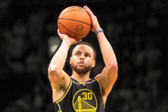Steph Curry: 'I Thank God Every Day' - RELEVANT