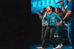 Study: A Growing Number of Pastors Are Willing to Let LGBTQ People Serve in Church - RELEVANT