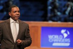 Televangelist Creflo Dollar says teachings on tithing ‘not correct’ but won’t apologize to followers