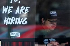 More Americans apply for unemployment benefits