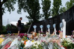 Christians reflect on Fourth of July parade shooting that claimed seven lives - The Christian Chronicle