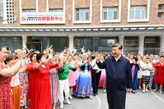 Chinese leader visits Xinjiang