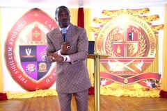 Gunmen rob pastor, congregants of over $1M in jewelry during service, leaving them ‘traumatized’