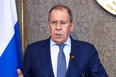 Russia aims to topple Ukrainian government