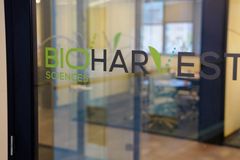 How Israeli Technology is Extracting the ‘Goodness’ Out of God’s Plants and Upscaling it for Consumption