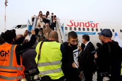 Russian, Ukrainian Jews Fear War is Shutting Door to Immigrate to Israel