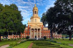 Baylor University and the Baptist's Relationship Status: Complicated - RELEVANT