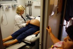 3 in 4 Americans support public funding of pro-life pregnancy centers, poll finds