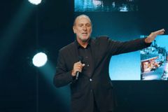 'The Best Is Yet to Come': Former Hillsong Pastor Brian Houston Preaches About Legacy, Cancel Culture at Seattle Church