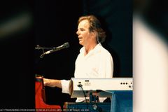 'The Birth of a Miracle': Journey's Jonathan Cain on His New Christmas Album and Christian Faith