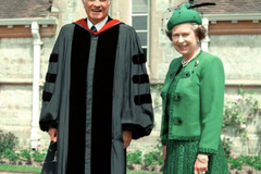 The Queen was a friend to my father and the Christian faith, says Billy Graham's son