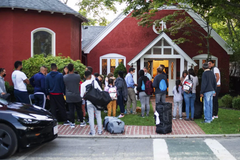 Little Churches Still Matter, Says Martha’s Vineyard Pastor of Church That Took In Migrants