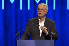 George Barna says most Americans blend beliefs together as 'customized worldview': 'Nation in crisis'