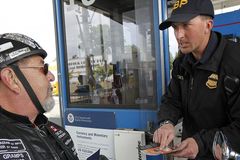 Canada lifts COVID-19 border requirements