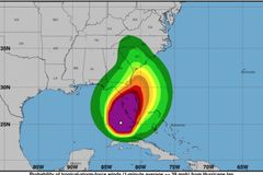 Hurricane Ian Tracker: Florida braces for catastrophic landfall