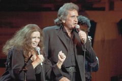 Johnny Cash’s Son Reveals Dad’s Never-Before-Seen Faith Quotes, Powerful Christian Journey