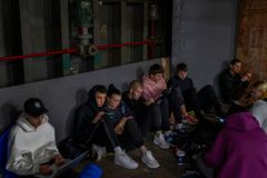 Putin Adds Martial Law in Ukraine Regions, Limits in Russia