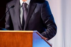 SBC Seminary Passes Resolution Affirming Only Men Can Hold Title of Pastor