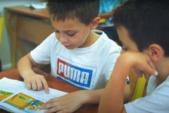 Texas Ministry Delivers 225K Bibles to Children in North Macedonia: 'The Gift of God's Word'