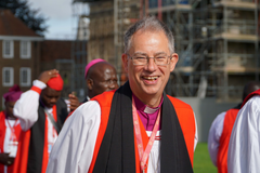 Evangelicals 'grieved' as Bishop of Oxford says Church of England should back same-sex ...