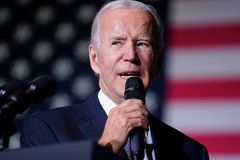 Judge blocks student debt cancellation