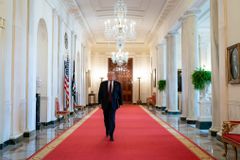 Establishment Evangelicals children’s crusade against Trump