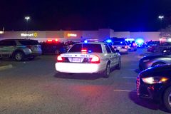 Chesapeake, Virginia police: Multiple People Killed in Walmart Shooting