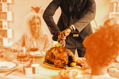 10 Things Every Thanksgiving Host Should Know - RELEVANT