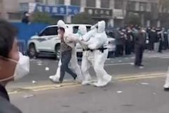 Foxconn says it will pay Chinese workers