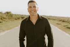 Pastor shares 7 tips to help Christians combat loneliness, form Christ-centered friendships