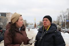 Archbishop of Canterbury pays solidarity visit to Ukraine