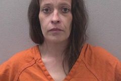 South Carolina mom accused of robbing 4 churches, taking child with her on crime spree