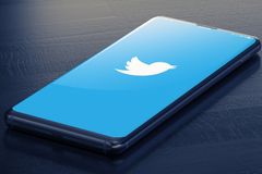 Twitter Files Exposes White House Suppressed Information from Medical Experts about COVID-19