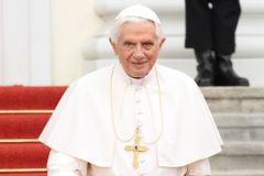 Vatican: Benedict XVI has rested well, ‘his condition is stationary’