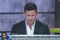 'I Believe in Prayer': ESPN Analyst and Former NFL Star Bows His Head and Passionately Prays On-Air for Damar Hamlin