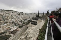 Archaeologists demand more scrutiny of sensationalized discoveries in Israel