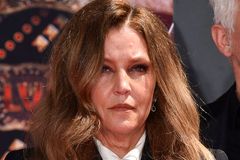 Lisa Marie Presley Dies at 54