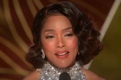 'Good Things Come to Those Who Pray': Angela Bassett Honors God at Golden Globes After Making Movie History