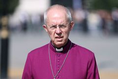 Church of England proposes new guidance on gay marriage