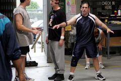 14 Years Ago, the Office and the Warehouse Played Basketball, and the Warehouse Blew It - RELEVANT