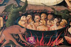 Priest Who Temporarily Died Says He Went to Hell and They Play Rihanna's Music to Torture People - RELEVANT