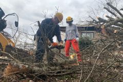 Retired minister grateful for ‘stream of people’ at his storm-damaged home | Baptist Press