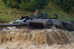 U.S., Germany to provide heavy battle tanks to Ukraine