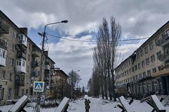 Russian forces shell, storm Eastern Ukraine