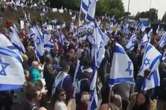 Massive Protests Follow Israeli President’s Plea Not to Allow Judicial Reform Issue to Divide Country
