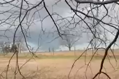 Tornadoes rip across Mississippi, Arkansas