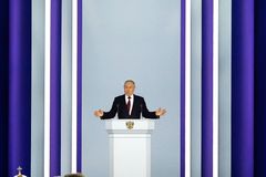 Russia suspends nuclear treaty