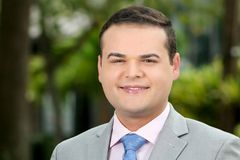 Journalists mourn as reporter is fatally shot, colleague injured at crime scene in Florida