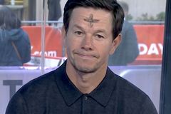 Mark Wahlberg leads Lent fasting lessons on Catholic prayer app ‘Hallow’