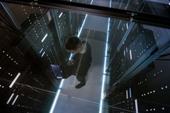 Former Google Exec Says Artificial Intelligence is 'God,' Creates New Religion